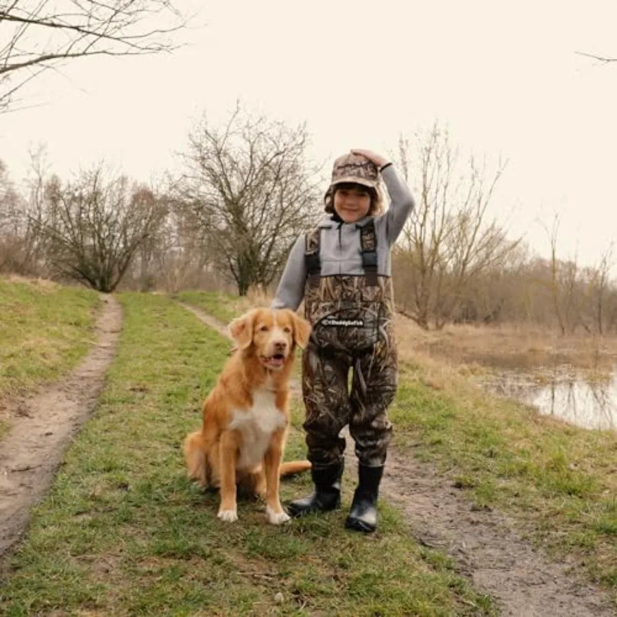 Fishing And Hunting Chest Waders With Bootfoot Design